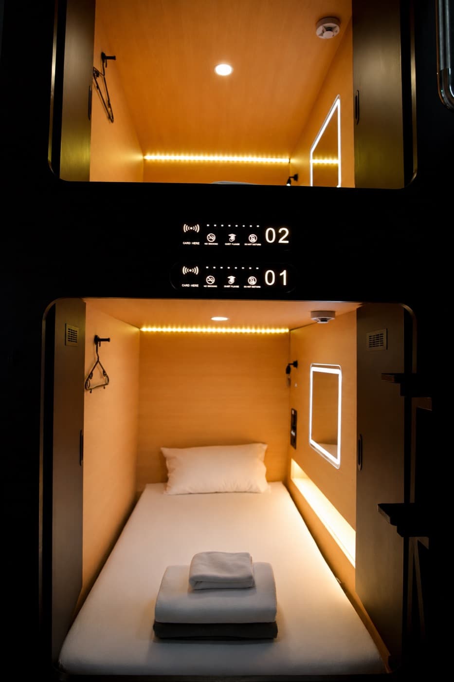 Ownly capsule floor, view 5